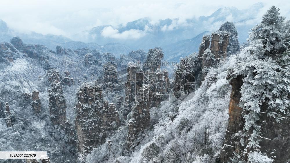 CHINA-HUNAN-ZHANGJIAJIE-SNOW-SCENERY (CN)