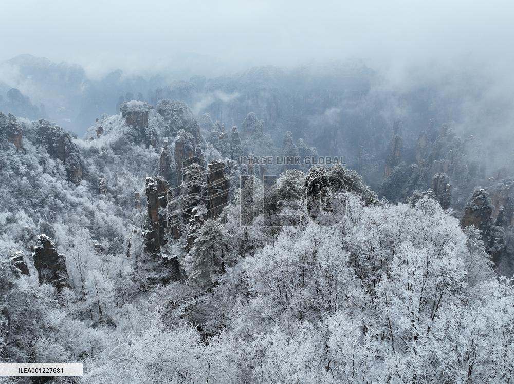 CHINA-HUNAN-ZHANGJIAJIE-SNOW-SCENERY (CN)