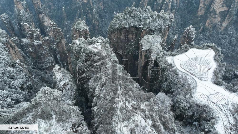 CHINA-HUNAN-ZHANGJIAJIE-SNOW-SCENERY (CN)