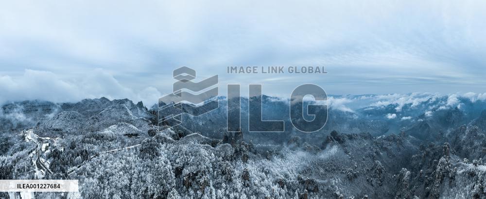CHINA-HUNAN-ZHANGJIAJIE-SNOW-SCENERY (CN)