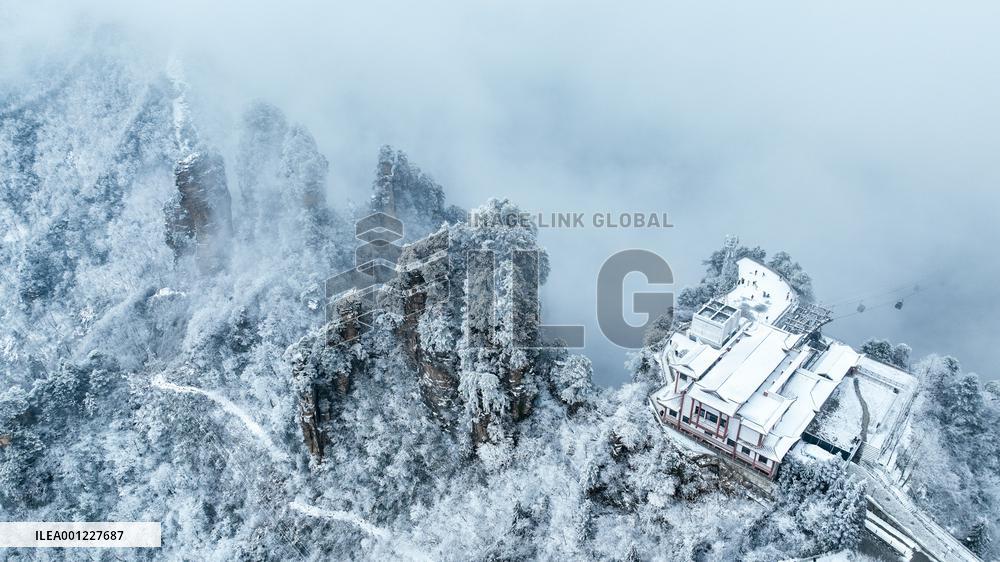 CHINA-HUNAN-ZHANGJIAJIE-SNOW-SCENERY (CN)