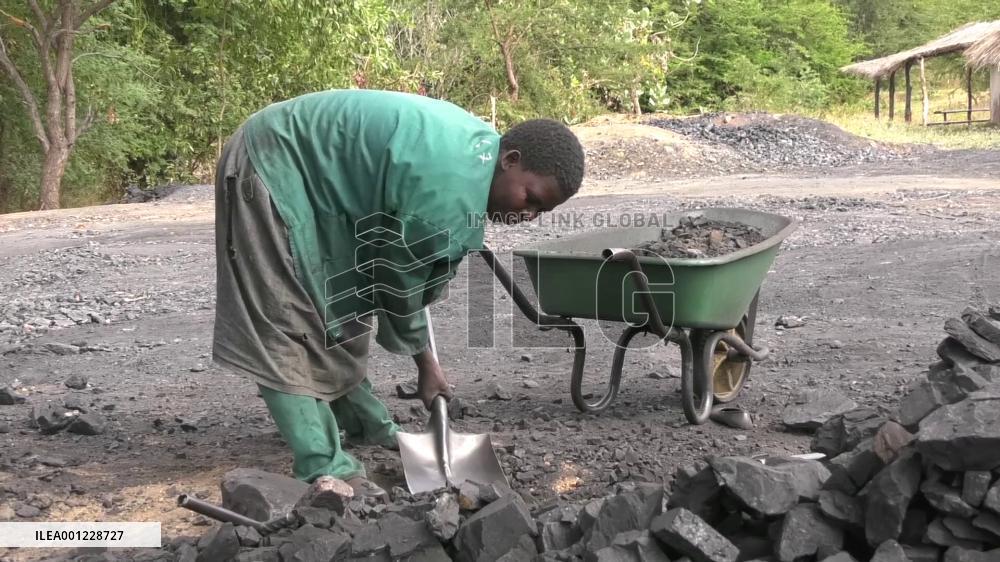 Malawian government to further develop mining sector