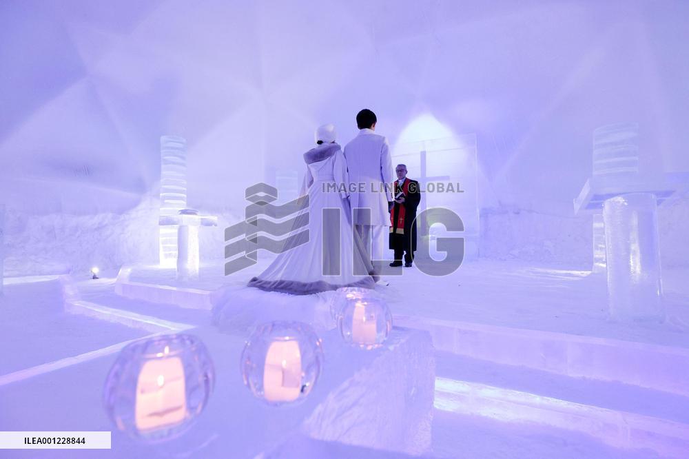 Northern Japan chapel made of ice