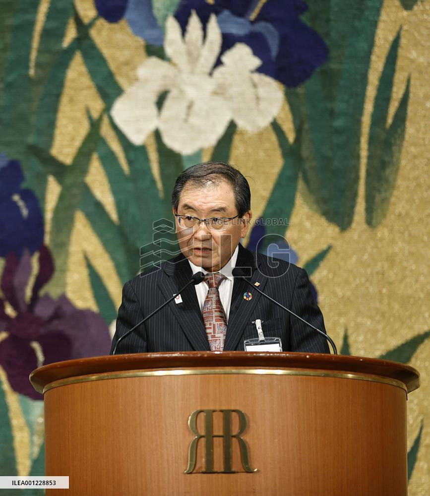 Keidanren chief Tokura