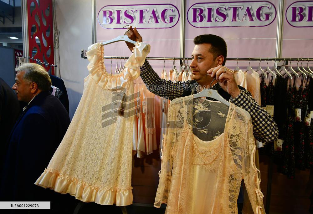 SYRIA-DAMASCUS-CLOTHING FAIR