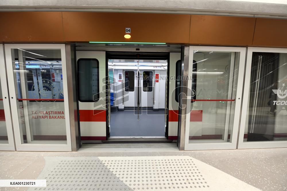 TÜRKIYE-ISTANBUL-NEW METRO LINE-CHINA-MADE-TRAINS