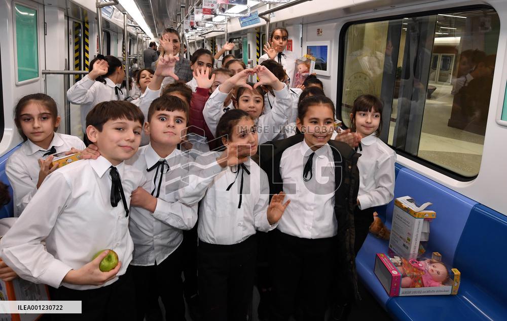 TÜRKIYE-ISTANBUL-NEW METRO LINE-CHINA-MADE-TRAINS