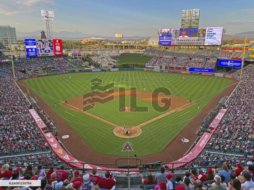 Baseball: Angel Stadium