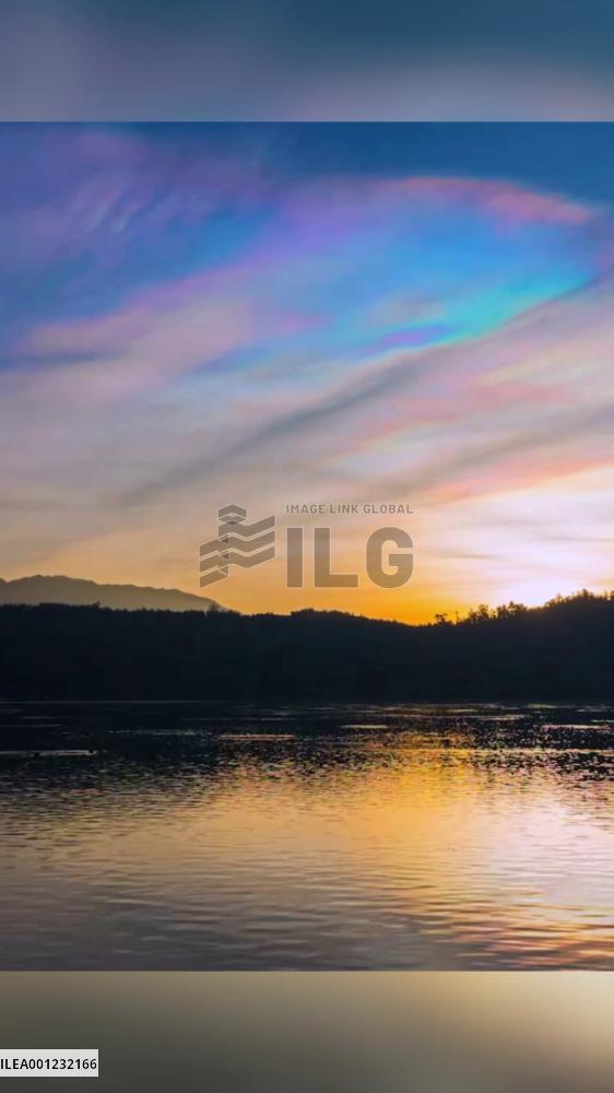Time lapse: Rainbow clouds in Yunnan, China