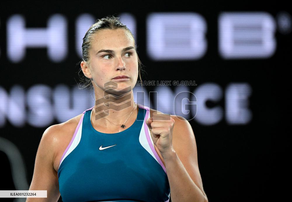 (SP)AUSTRALIA-MELBOURNE-TENNIS-AUSTRALIAN OPEN-WOMEN'S SINGLES-SEMIFINAL