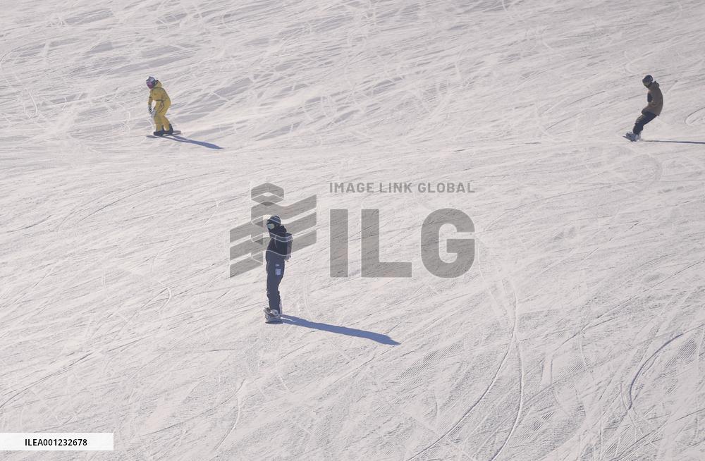 CHINA-XINJIANG-URUMQI-WINTER TOURISM (CN)