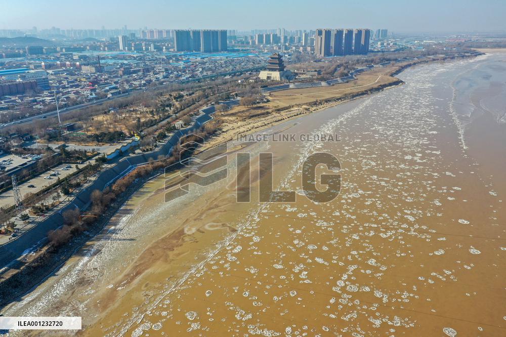 CHINA-SHANDONG-YELLOW RIVER-ICE JAM (CN)