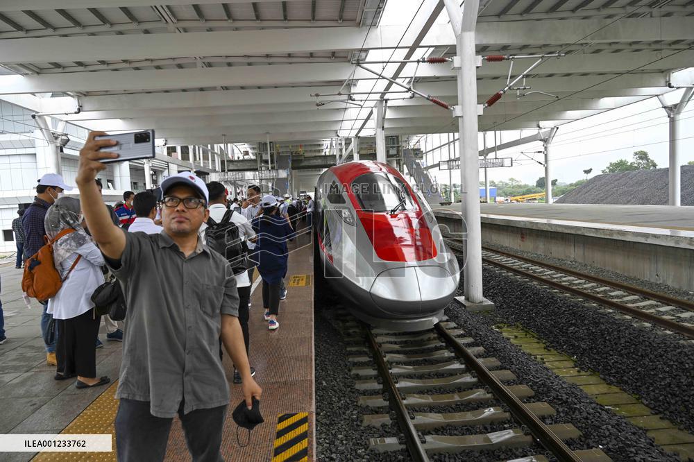 INDONESIA-BANDUNG-JAKARTA-BANDUNG HIGH-SPEED RAILWAY