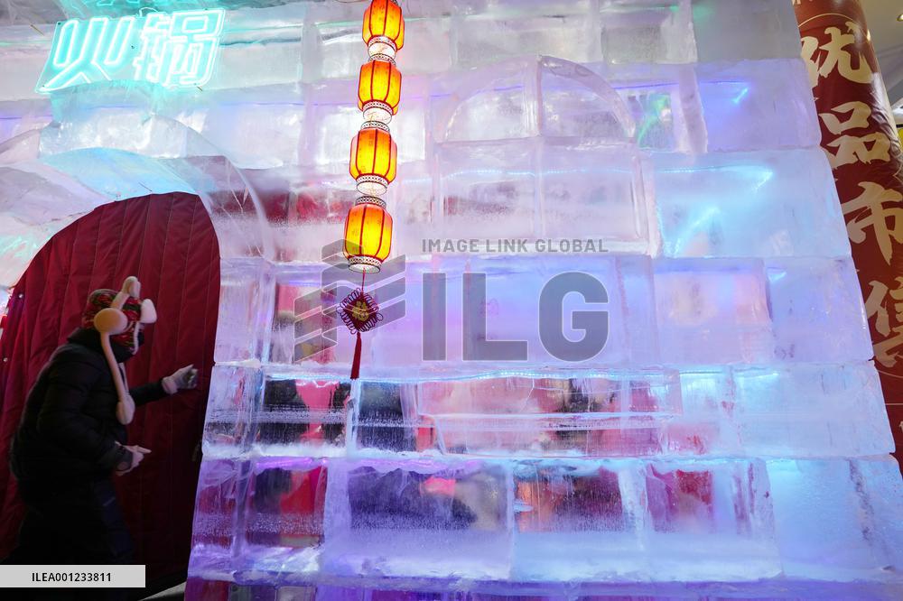 CHINA-HEILONGJIANG-HARBIN-ICE-MADE BOOTHS (CN)