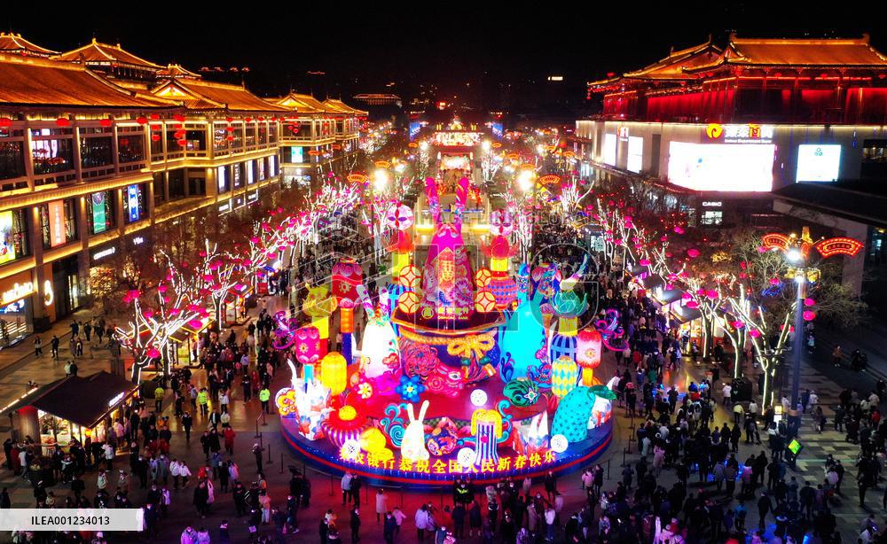 CHINA-SHAANXI-XI'AN-LIGHTS AND LANTERNS (CN)