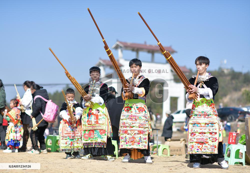 CHINA-GUIZHOU-MIAO ETHNIC GROUP-CUSTOM-"TIAOYUE" (CN)