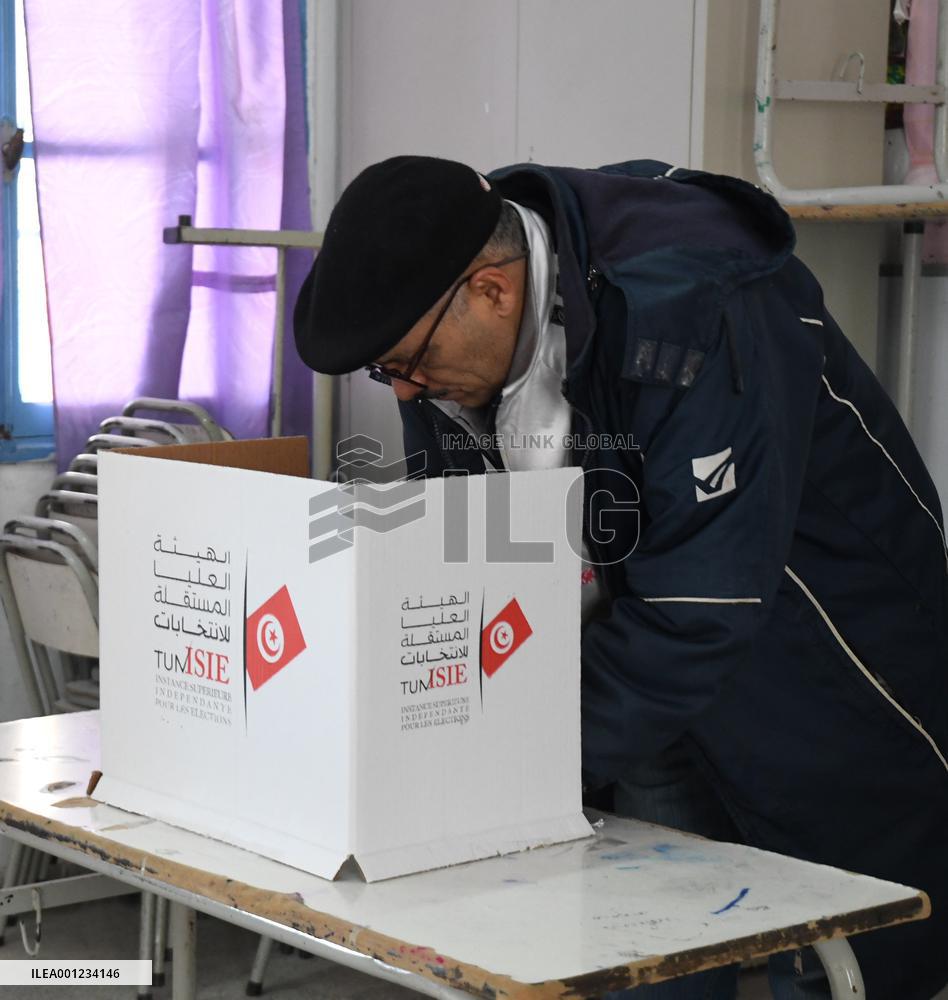 TUNISIA-TUNIS-LEGISLATIVE ELECTIONS-VOTING