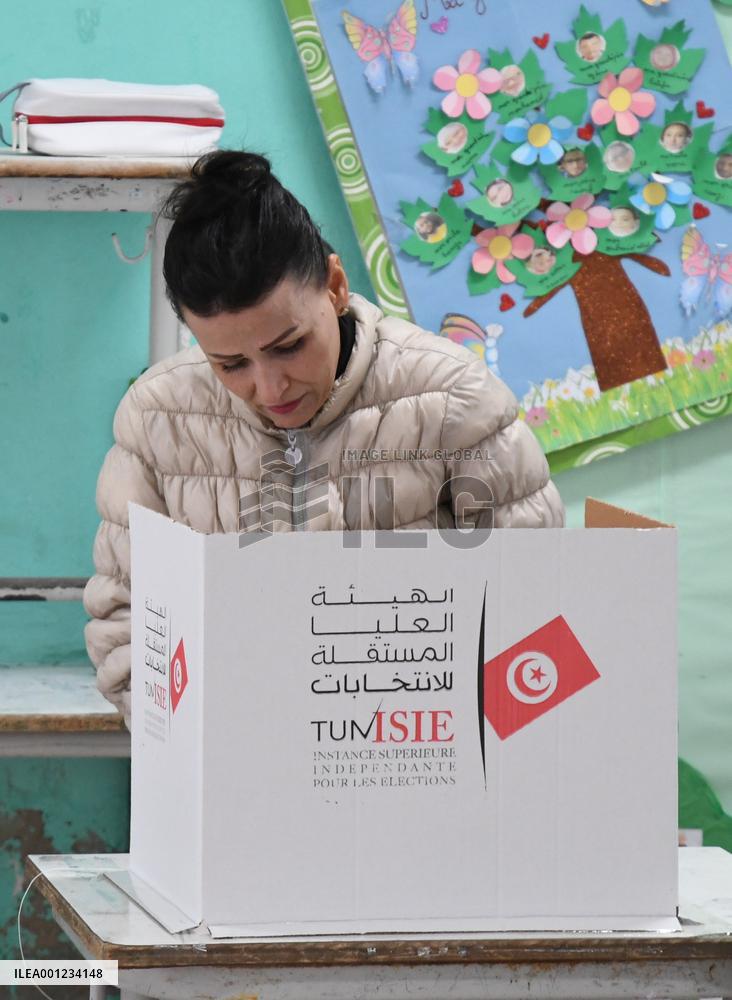 TUNISIA-TUNIS-LEGISLATIVE ELECTIONS-VOTING