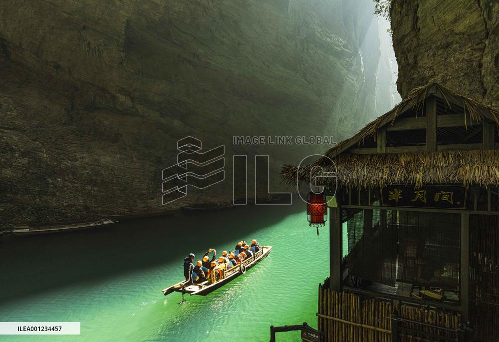 #CHINA-HUBEI-HEFENG-CANYON-TOURISM (CN)