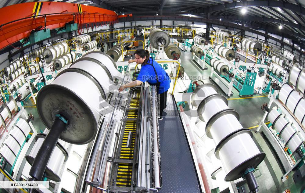 Xinhua Headlines: Despite COVID-19 pandemic, China remains important engine for global growth