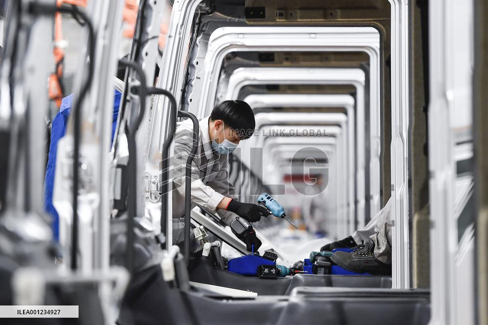 CHINA-CHANGCHUN-TRUCK MAKER-FAW JIEFANG-PRODUCTION (CN)