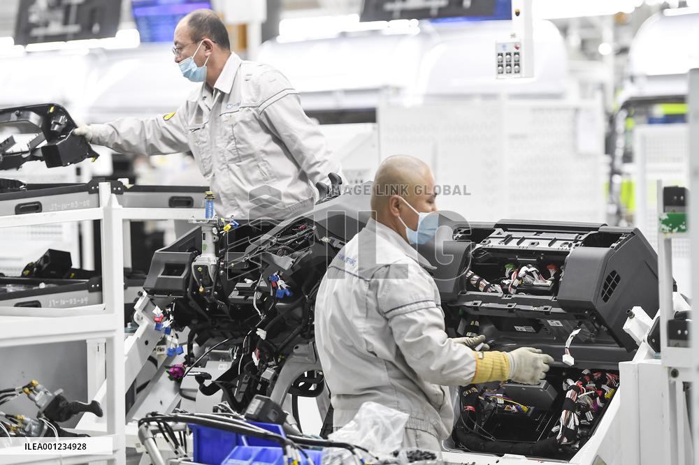 CHINA-CHANGCHUN-TRUCK MAKER-FAW JIEFANG-PRODUCTION (CN)