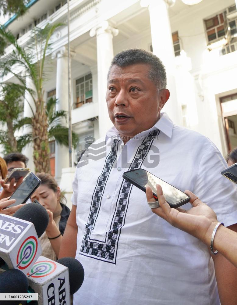 Deportation of robbery suspects held in Manila