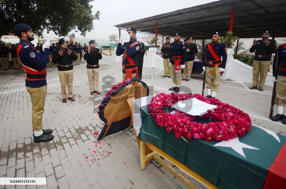 PAKISTAN-PESHAWAR-BLAST-POLICEMAN FUNERAL