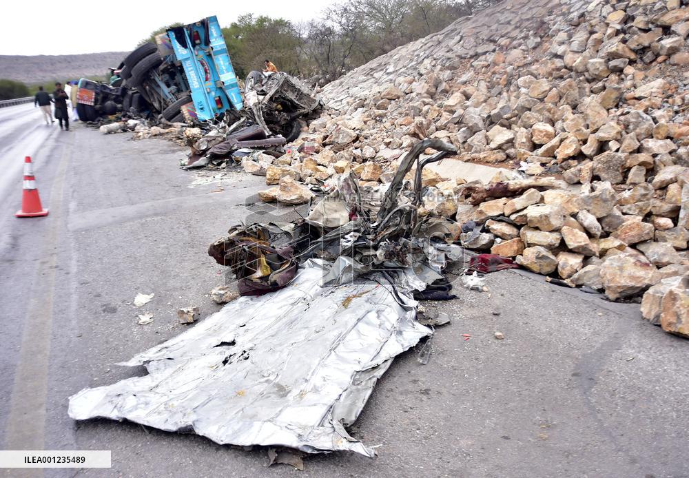 PAKISTAN-KOHAT-VEHICLES ACCIDENT