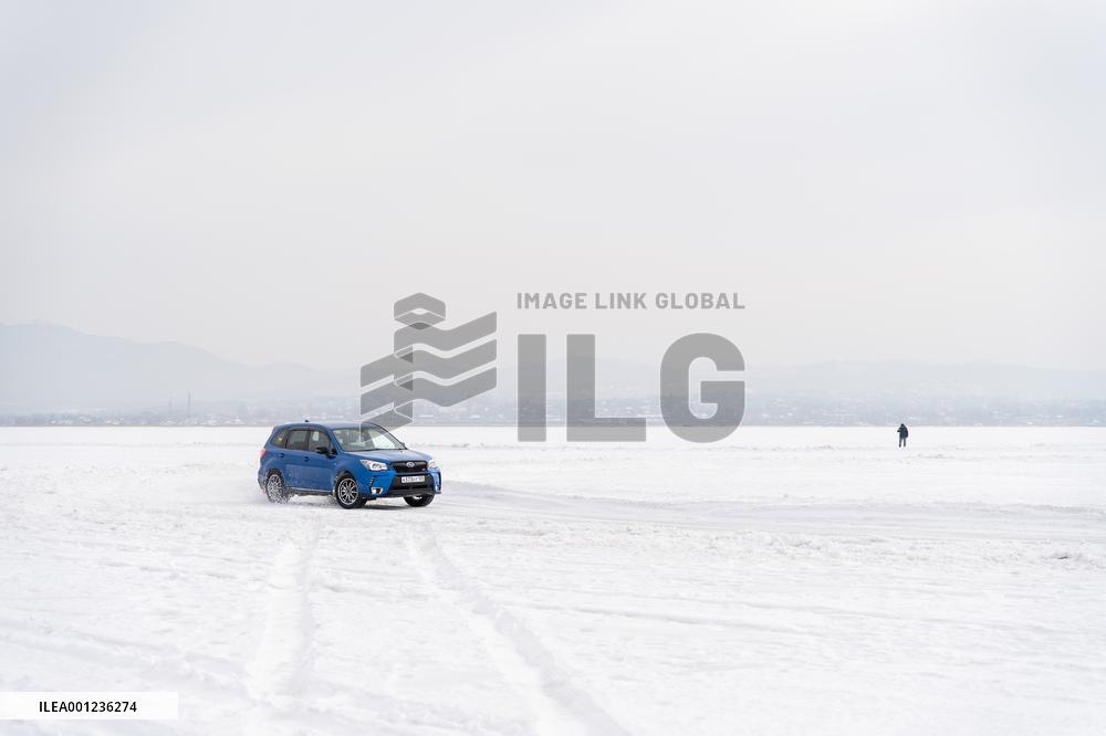 (SP)RUSSIA-VLADIVOSTOK-ICE RALLY