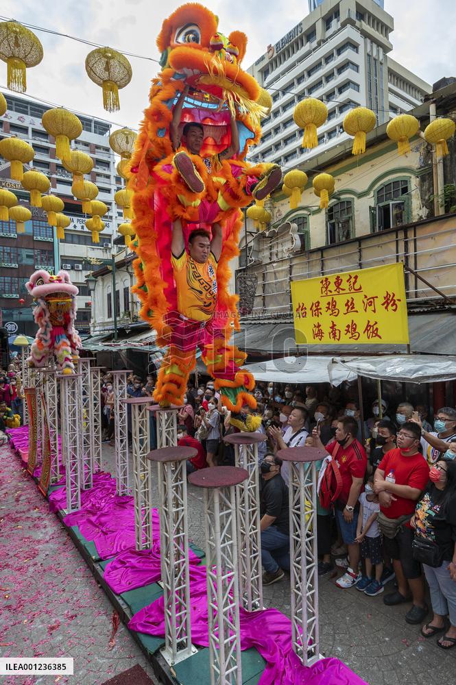 MALAYSIA-KUALA LUMPUR-LANTERN FESTIVAL-CELEBRATION
