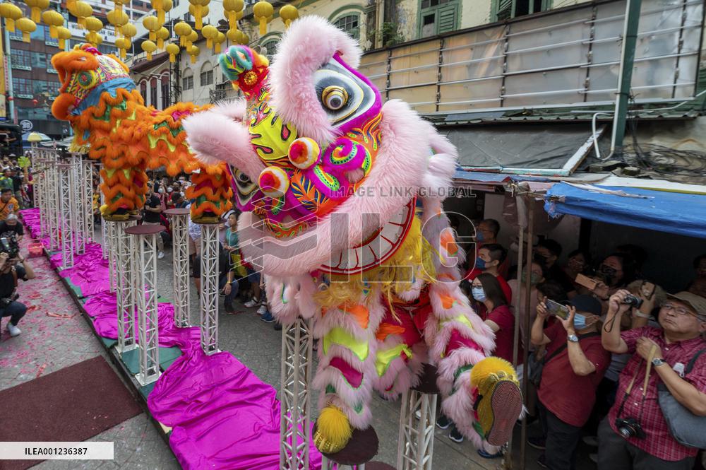 MALAYSIA-KUALA LUMPUR-LANTERN FESTIVAL-CELEBRATION
