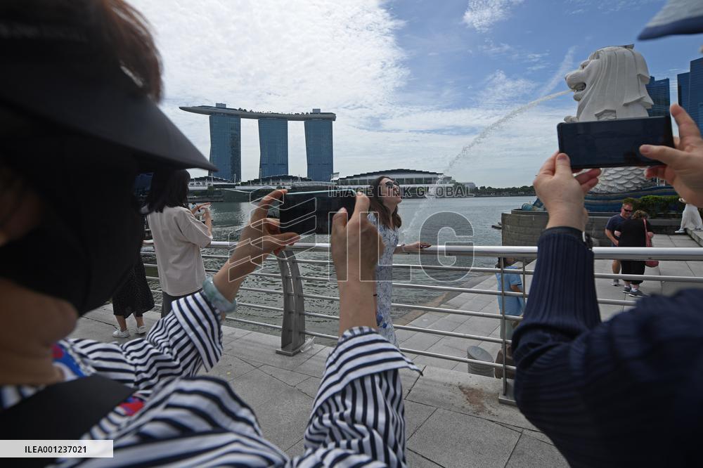 SINGAPORE-CHINA-TOUR GROUP