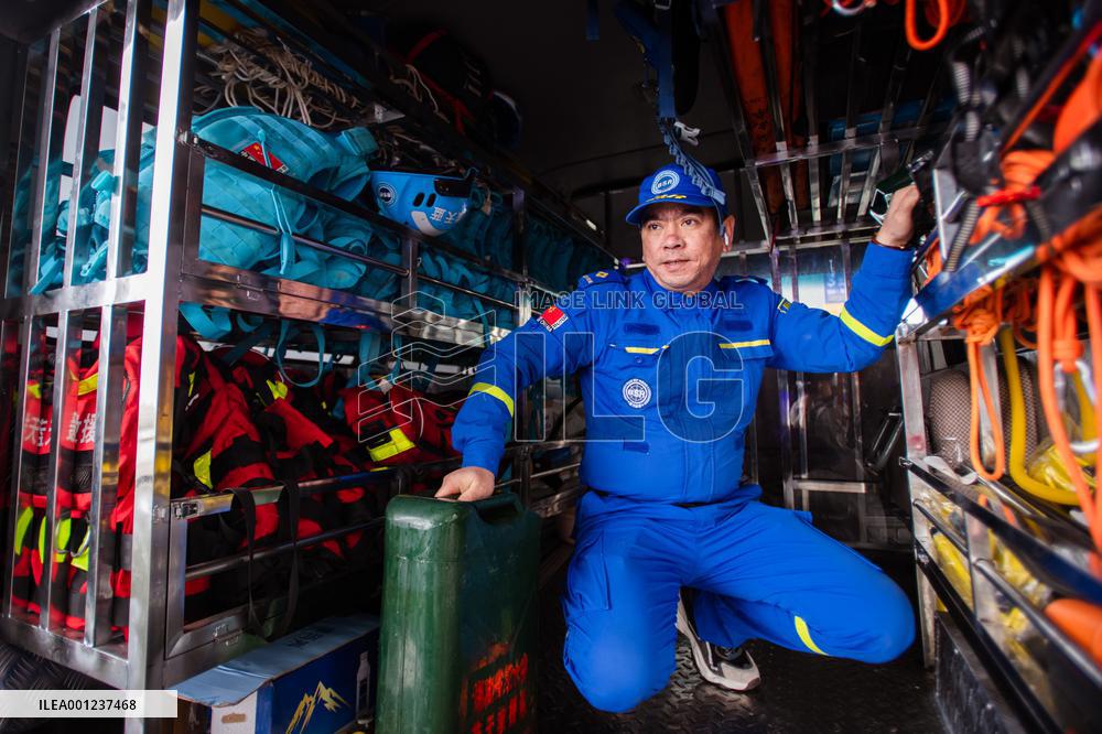 CHINA-HUBEI-WUHAN-RESCUE TEAM-TÜRKIYE-EARTHQUAKE (CN)