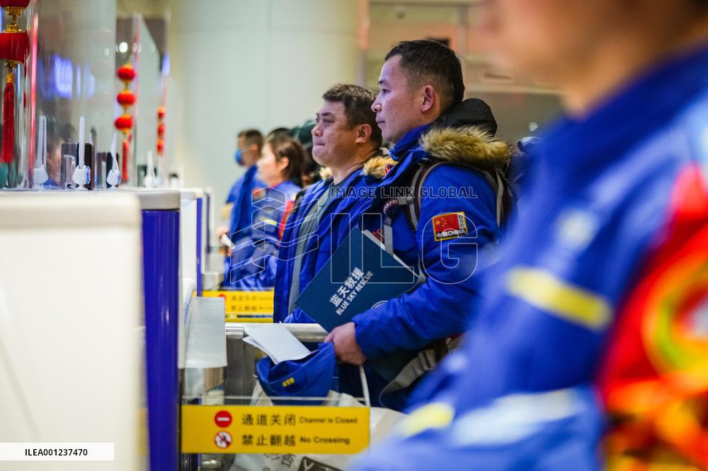 CHINA-HUBEI-WUHAN-RESCUE TEAM-TÜRKIYE-EARTHQUAKE (CN)