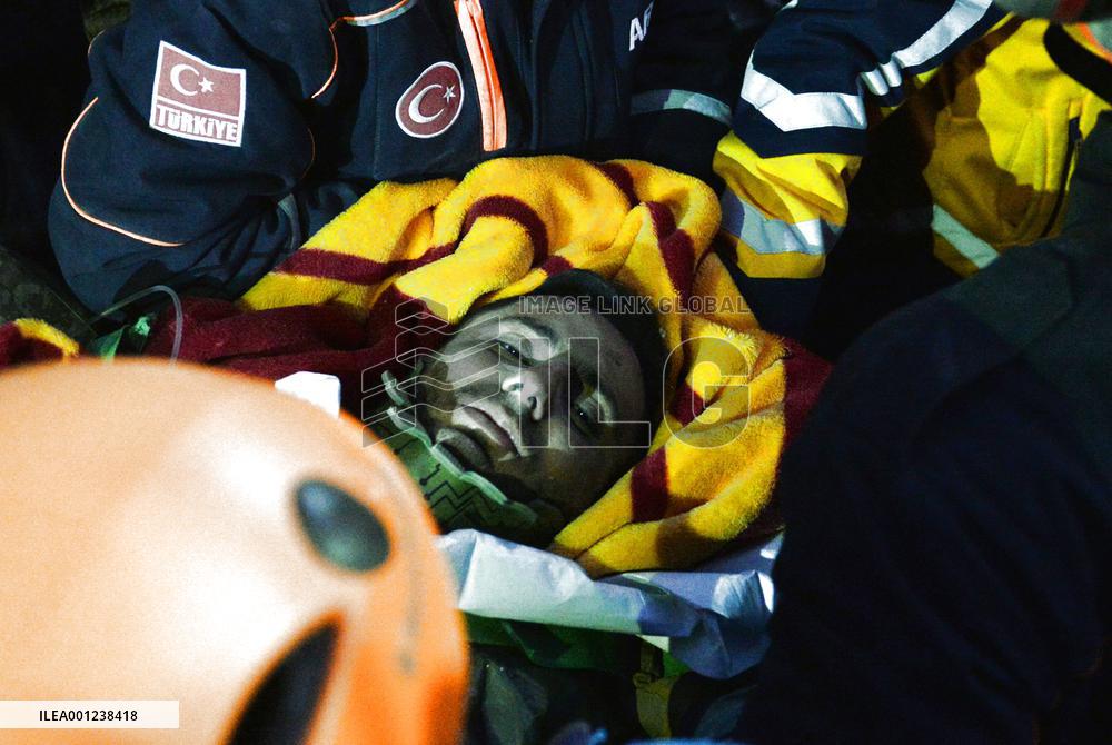 TÜRKIYE-GAZIANTEP-EARTHQUAKES-RESCUE