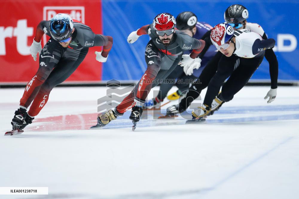 (SP)THE NETHERLANDS-DORDRECHT-SHORT TRACK SPEED SKATING-ISU WORLD CUP-DAY 1