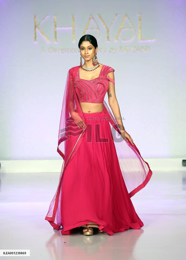 SRI LANKA-KANDY-FASHION SHOW