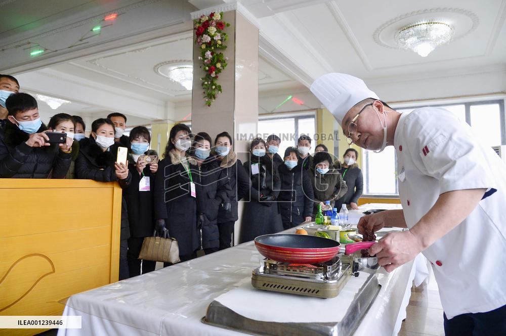 Cooking contest in N. Korea
