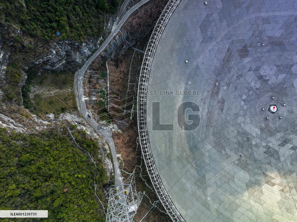 (EyesonSci)CHINA-GUIZHOU-ASTRONOMY-FAST-TELESCOPE (CN)