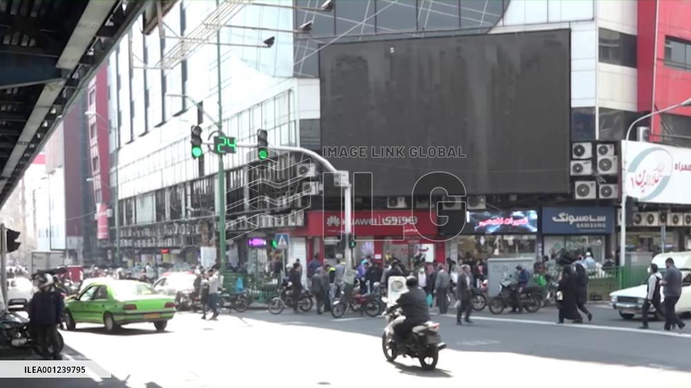 U.S. sanctions hugely erode purchasing power of Iranian middle, lower classes