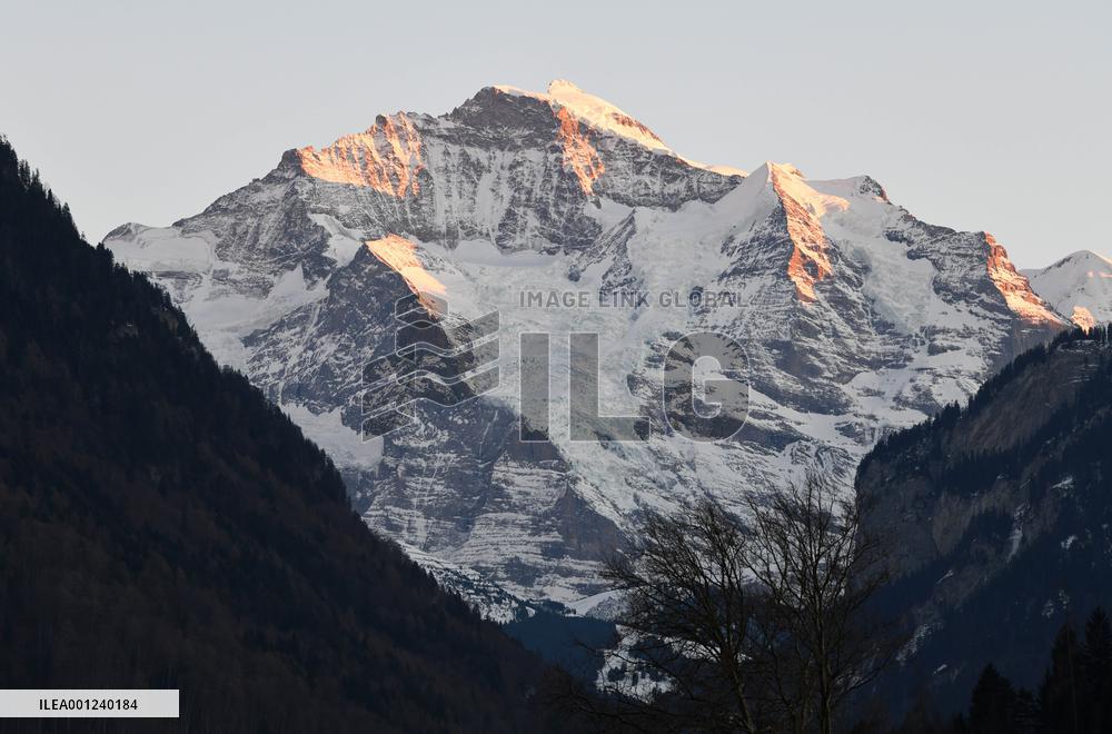 SWITZERLAND-GENEVA-ECONOMY-GROUP TOUR FROM CHINA-RESUME