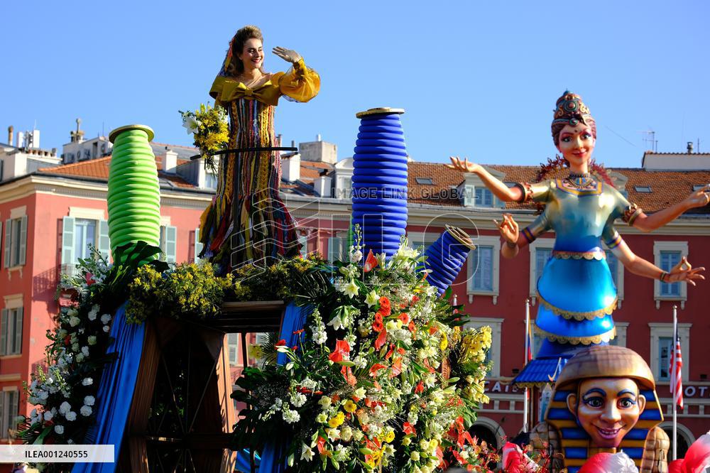 FRANCE-NICE CARNIVAL-FLOWER PARADE