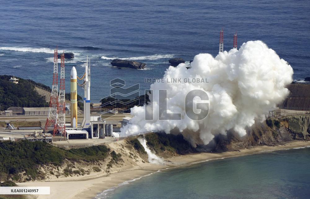 Japan's H3 rocket launch fails