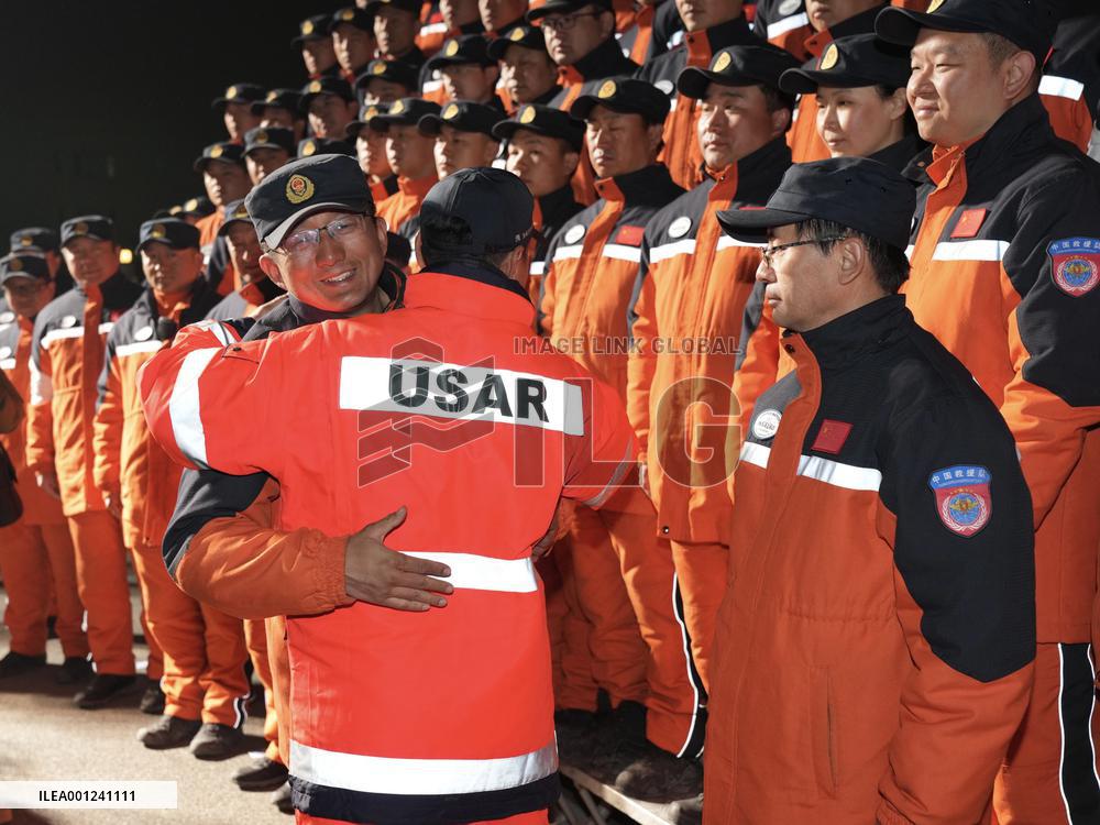 CHINA-BEIJING-TÜRKIYE-EARTHQUAKES-RESCUE TEAMS-RETURN (CN)