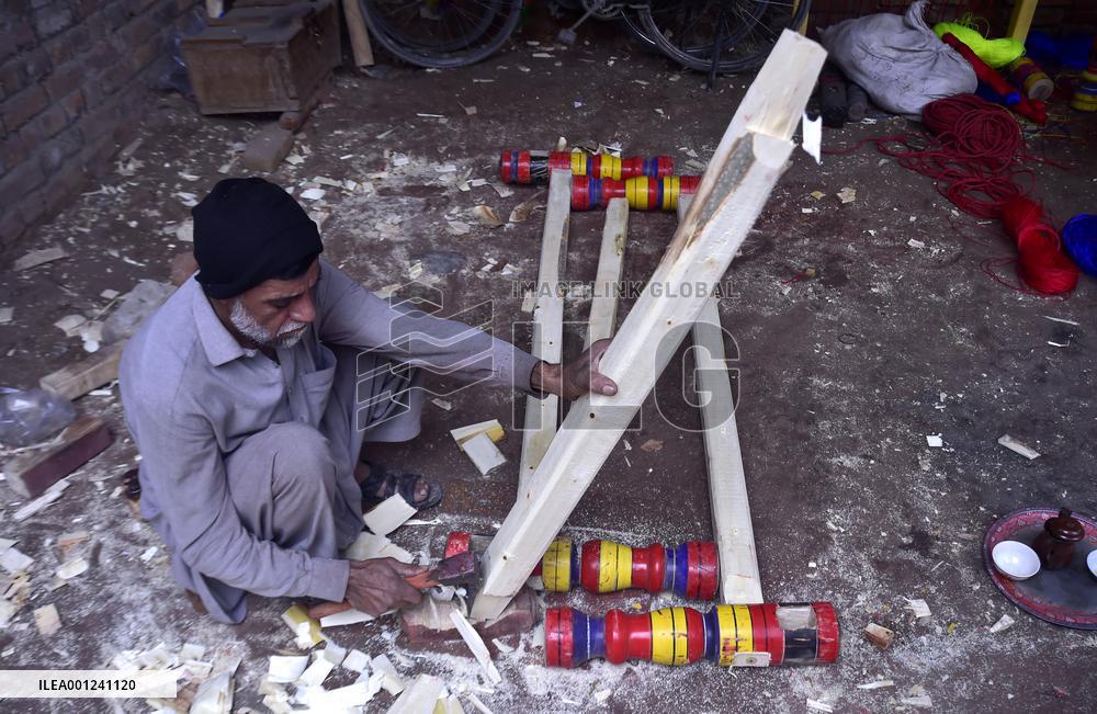 PAKISTAN-PESHAWAR-TRADITIONAL BED