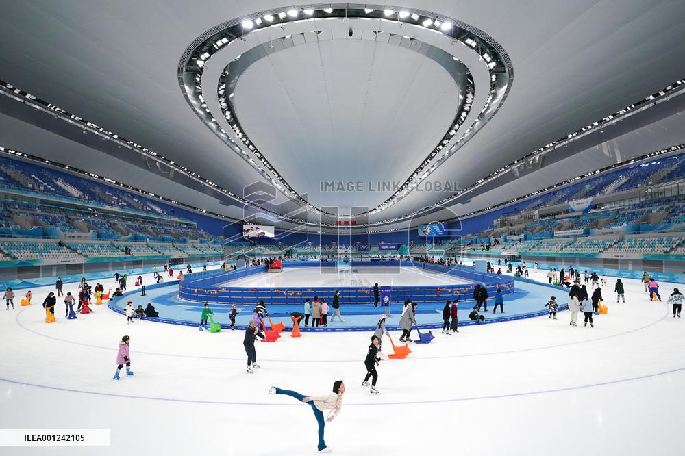 Xinhua Headlines: 2022 Olympic legacy shining as winter sports flourish in China