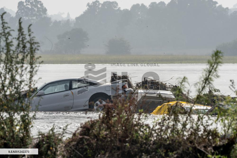 SOUTH AFRICA-FLOOD