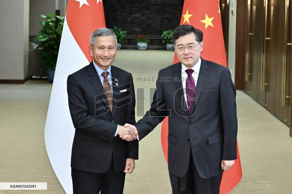 CHINA-BEIJING-QIN GANG-SINGAPORE-FM-MEETING (CN)