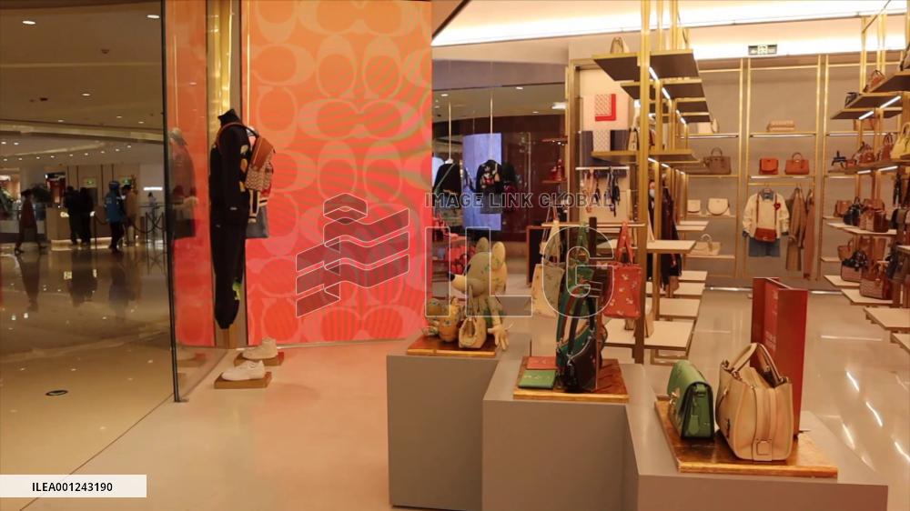 U.S. luxury fashion company optimistic about prospects in China